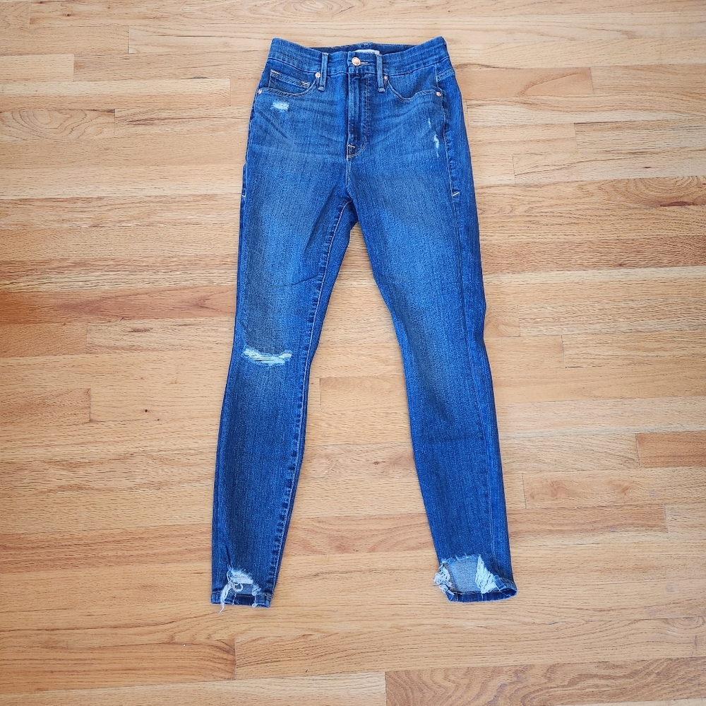 Good Waist Chewed Hem Skinny Jeans